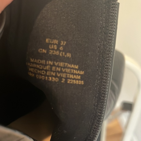 H&M Collection faux croc print boots - Picture 8 of 8